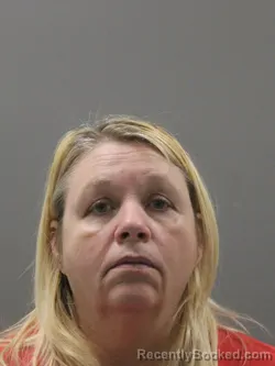 Mugshot of ROXANNE KEYES REYNOLDS booked in Limestone County, Alabama on April 1, 2026