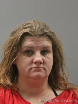Mugshot of AMBER JOY LEACH booked in Limestone County, Alabama on April 19, 2026
