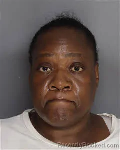 Mugshot of Lonzeztta Verita Brooks booked in Berkeley County, South Carolina on August 11, 2026