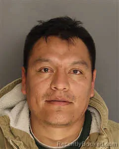 Mugshot of Alfredo Cruz-Avila