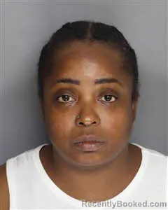Mugshot of Deasha Shontay Curry booked in Berkeley County, South Carolina on August 25, 2026