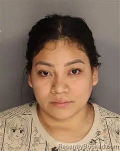 Mugshot of Reyna Cruz-Martinez