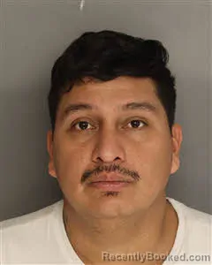 Mugshot of Rigoberto Galan Arroyo