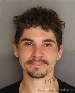 Mugshot of Damien Trey Moorehead