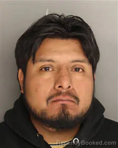 Mugshot of Elias Josue Martinez-Reyes