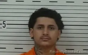 Mugshot of MARCOS HERNANDEZ