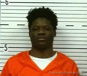 Mugshot of DEUNDRE GARNER booked in Lowndes County, Alabama on March 19, 2026