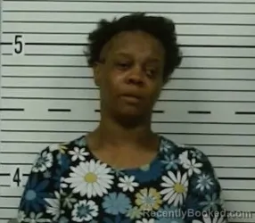 Mugshot of LOUVERGIE CARTER booked in Lowndes County, Alabama on March 28, 2026