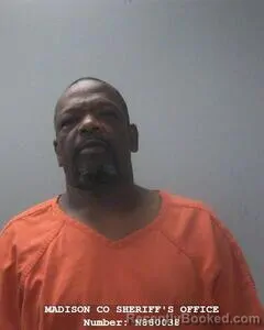 Mugshot of WILLIE E LEMONS