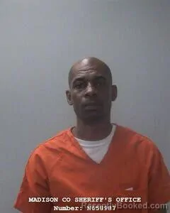 Mugshot of ORLANDO R TIMMONS