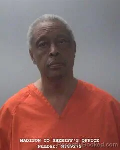 Mugshot of STEVEN G CHISHOLM