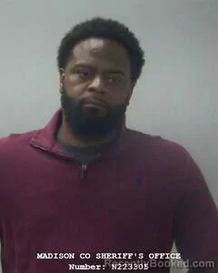 Mugshot of DAMIEN D JONES