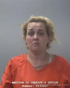 Mugshot of BRANDI M SEAGROVES
