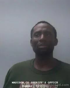 Mugshot of DEVONTE R MCELROY booked in Madison County, Alabama on April 29, 2026