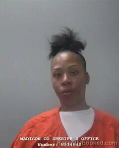 Mugshot of LASHONDA A SMITH