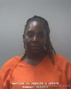 Mugshot of BANISHA L CURRY