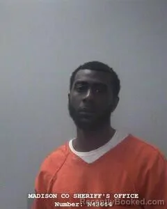 Mugshot of AARON A BENNETT