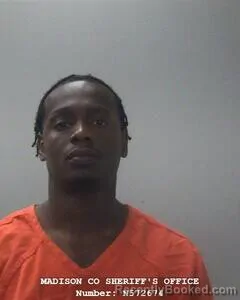 Mugshot of MALIK J PETTUS booked in Madison County, Alabama on June 17, 2026