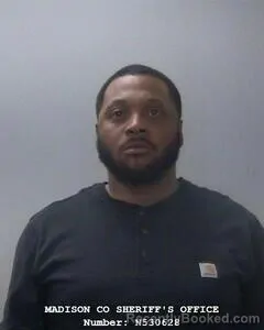 Mugshot of LAQUINCE C JOHNSON