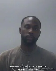 Mugshot of JABARI O HORTON booked in Madison County, Alabama on April 6, 2026