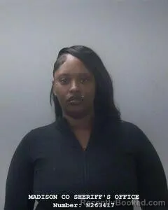 Mugshot of DESIRAE L BROWN