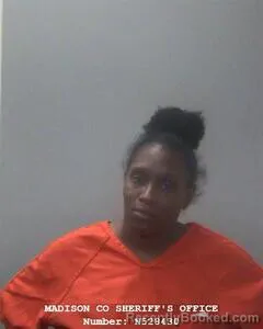 Mugshot of LAKISHA L BLAND