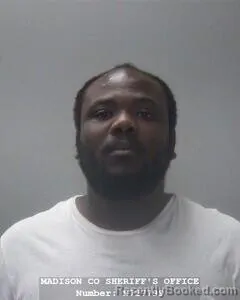 Mugshot of ROMARIO L STEER booked in Madison County, Alabama on April 29, 2026