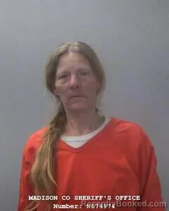 Mugshot of PEGGY E LEE