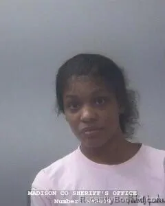 Mugshot of AALAJA S WINDHAM