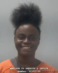 Mugshot of DEQUENYA L BLACKBURN booked in Madison County, Alabama on June 4, 2026