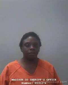 Mugshot of LARQUETTA M RODGERS