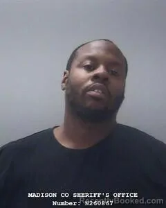 Mugshot of DEONTE L DERRICK