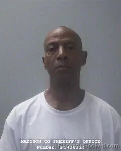 Mugshot of GARY W DAVIS