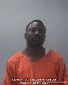 Mugshot of JAMALL S LAMPKIN