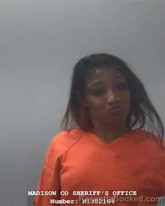 Mugshot of SHANTOREYA S MATTHEWS booked in Madison County, Alabama on March 30, 2026