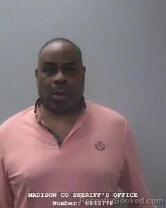 Mugshot of TOM L SMITH