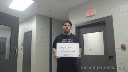 Mugshot of JOSHUA VASQUEZ