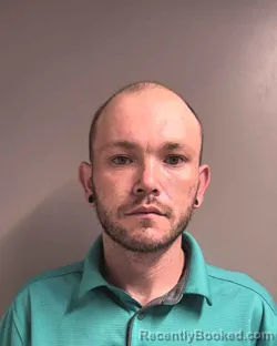 Mugshot of TYLER WESLEY BENNETT