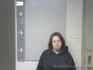 Mugshot of BRITTNEY RENAE RICHHART