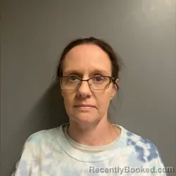 Mugshot of TAMMY ALICIA WILLIS booked in Marshall County, Alabama on May 1, 2026