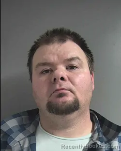 Mugshot of MICHAEL CHRISTOPHER GRAY