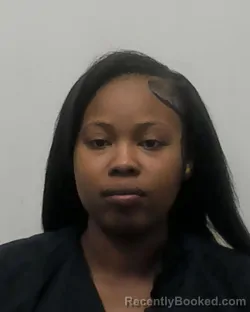 Mugshot of ARTAYSHIA JANAE MCQUEEN