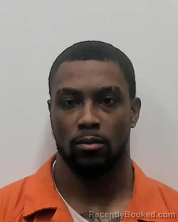 Mugshot of ADARIUS TISHAY WHITE
