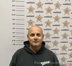 Mugshot of JONATHAN LEE BARNETT booked in Morgan County, Alabama on April 6, 2026