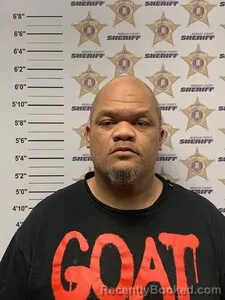 Mugshot of JULIUS DEXTER MAYS