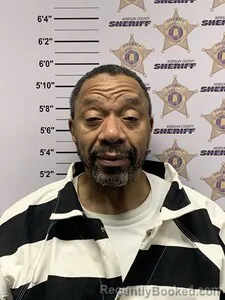 Mugshot of ELFREN HILL