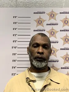 Mugshot of THOMAS LASHAWN ARMSTRONG  (DAVIS) booked in Morgan County, Alabama on April 1, 2026