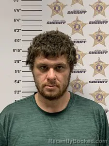 Mugshot of DAKOTA WAYNE LARGEN