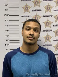 Mugshot of THOMAS LEBRON SMITH