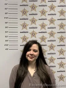 Mugshot of TORY JANELLE DAVIS booked in Morgan County, Alabama on April 1, 2026